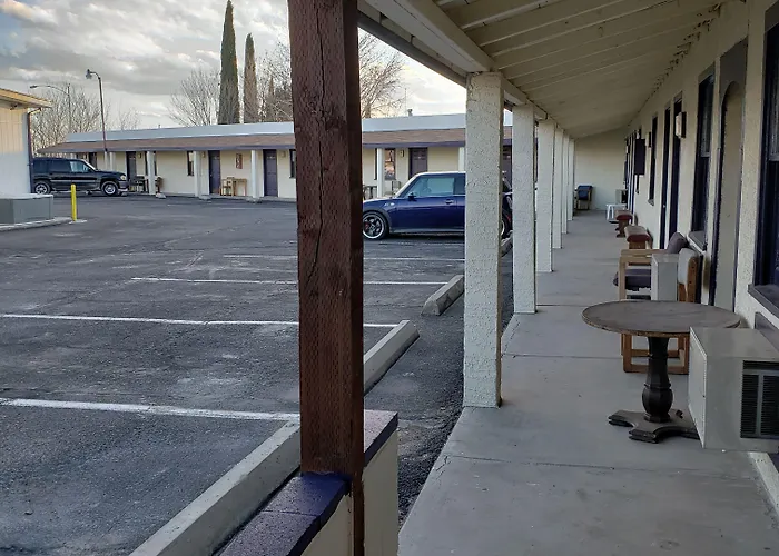 Hotel Rose's Willcox